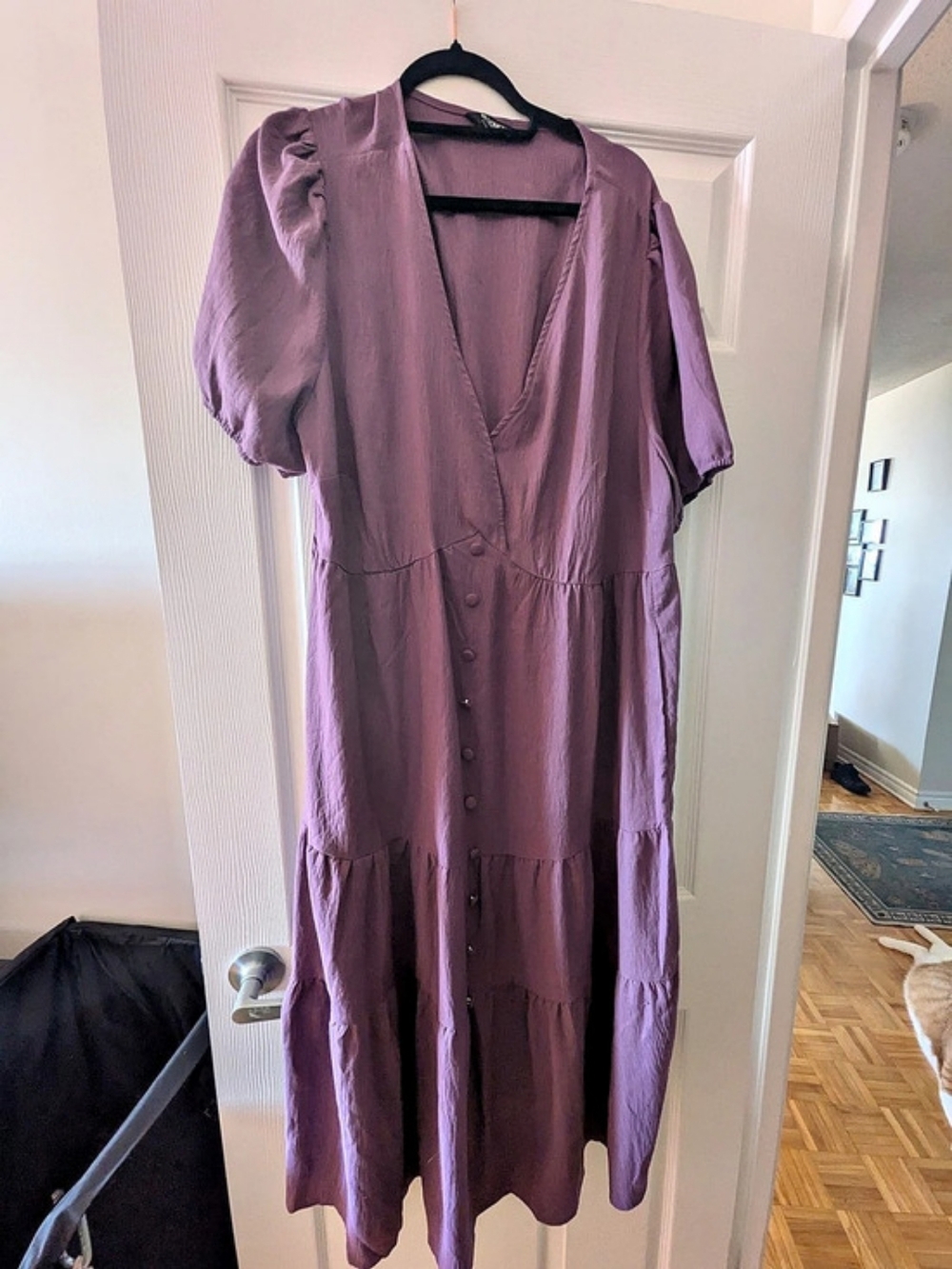 Women's Tiered Short Sleeve Dress in Purple Like New